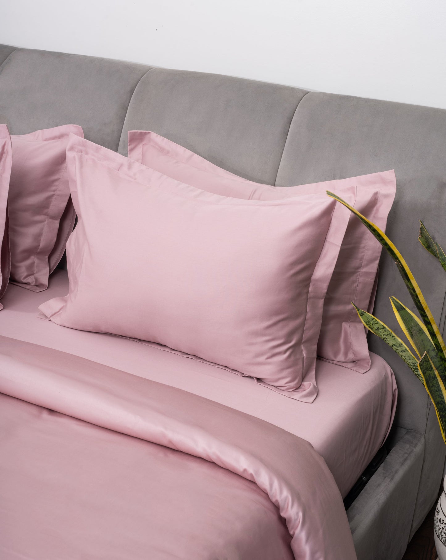 BLUSH & BLUSH DUVET COVER